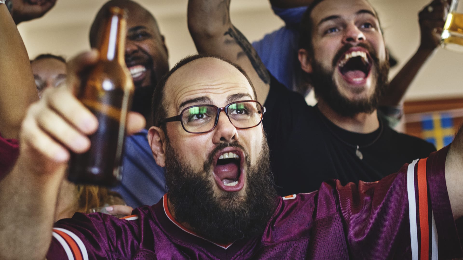 3 Tactics For Drinking Responsibly During Football Parties Roadguard Inc